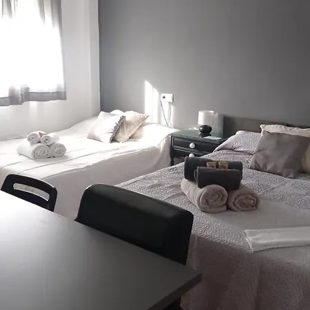 Homestay Desayuno Y Parking,ronda *
