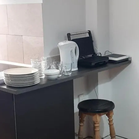Desayuno Y Parking,ronda * Ронда